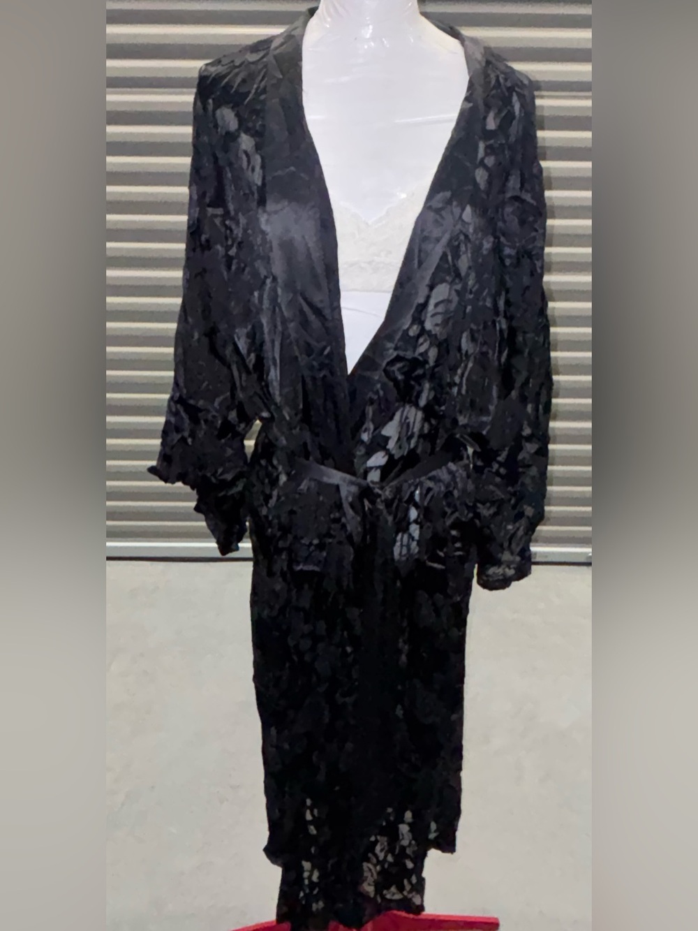 Victoria's Secret (VS Archives) Y2K Belt Tie Sheer Burn Out Floral Kimono Sz.XL